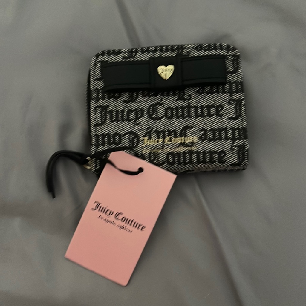 Brand New Juicy Couture Wallet